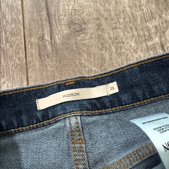 Hudson Remi High-Rise Straight Ankle Jean in atmosphere 26 - Picture 7 of 10